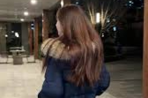 “电梯门”女主又爆猛料！
